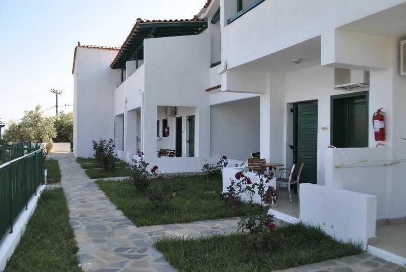 Skiathos Club Hotel & Suites Vasilias  エクステリア 写真