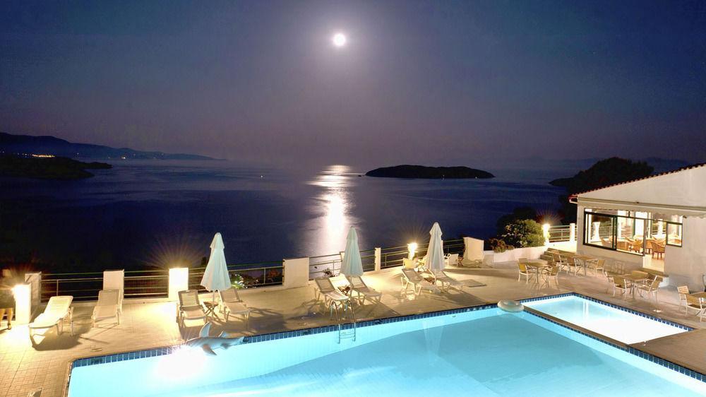 Skiathos Club Hotel & Suites Vasilias  エクステリア 写真